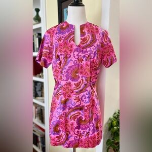 Vintage Dress Mod 60s Mini Bold Print Pink Violet Paisley Double Breast Front XS